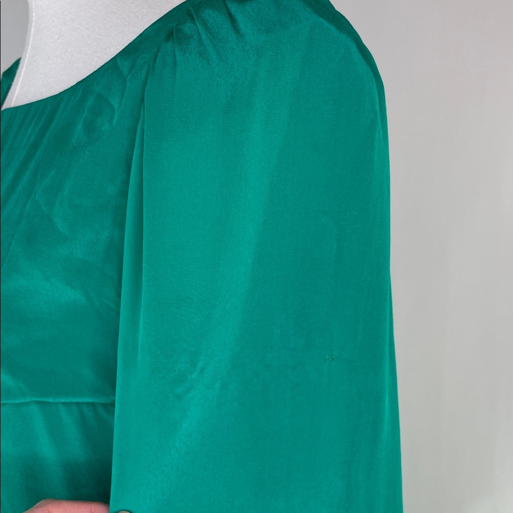 De La Vali Presley Gown, 10 - Picture 7 of 16